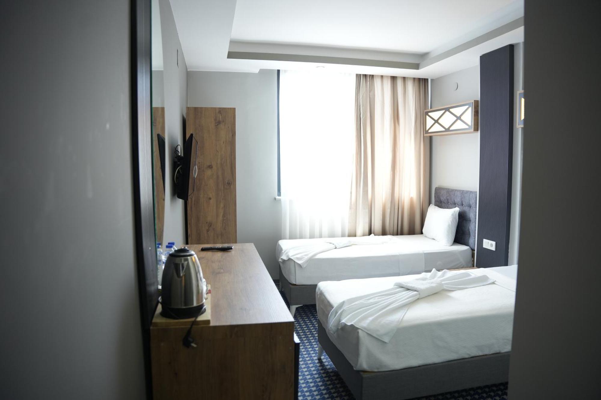 Eniza Hotel Mersin  Zewnętrze zdjęcie