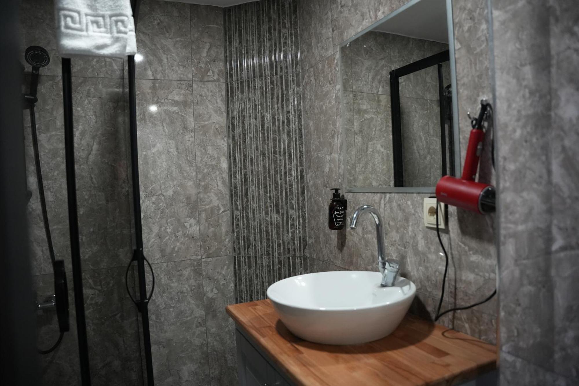 Eniza Hotel Mersin  Zewnętrze zdjęcie